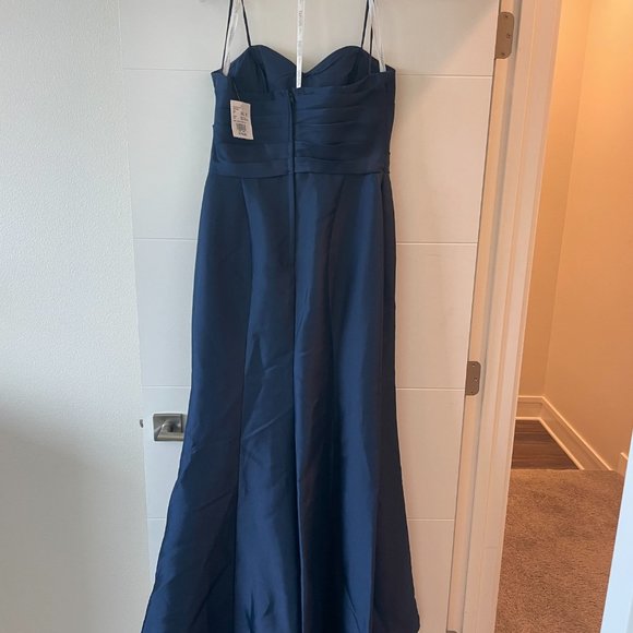 David's Bridal Navy Blue Dress Tags Still on! - Picture 3 of 3